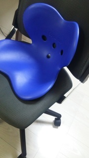 chair.jpg